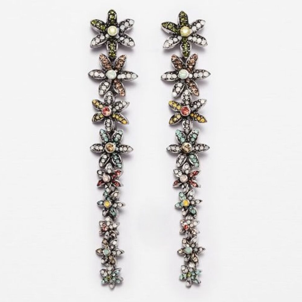 Zara - Floral Drop Earrings
